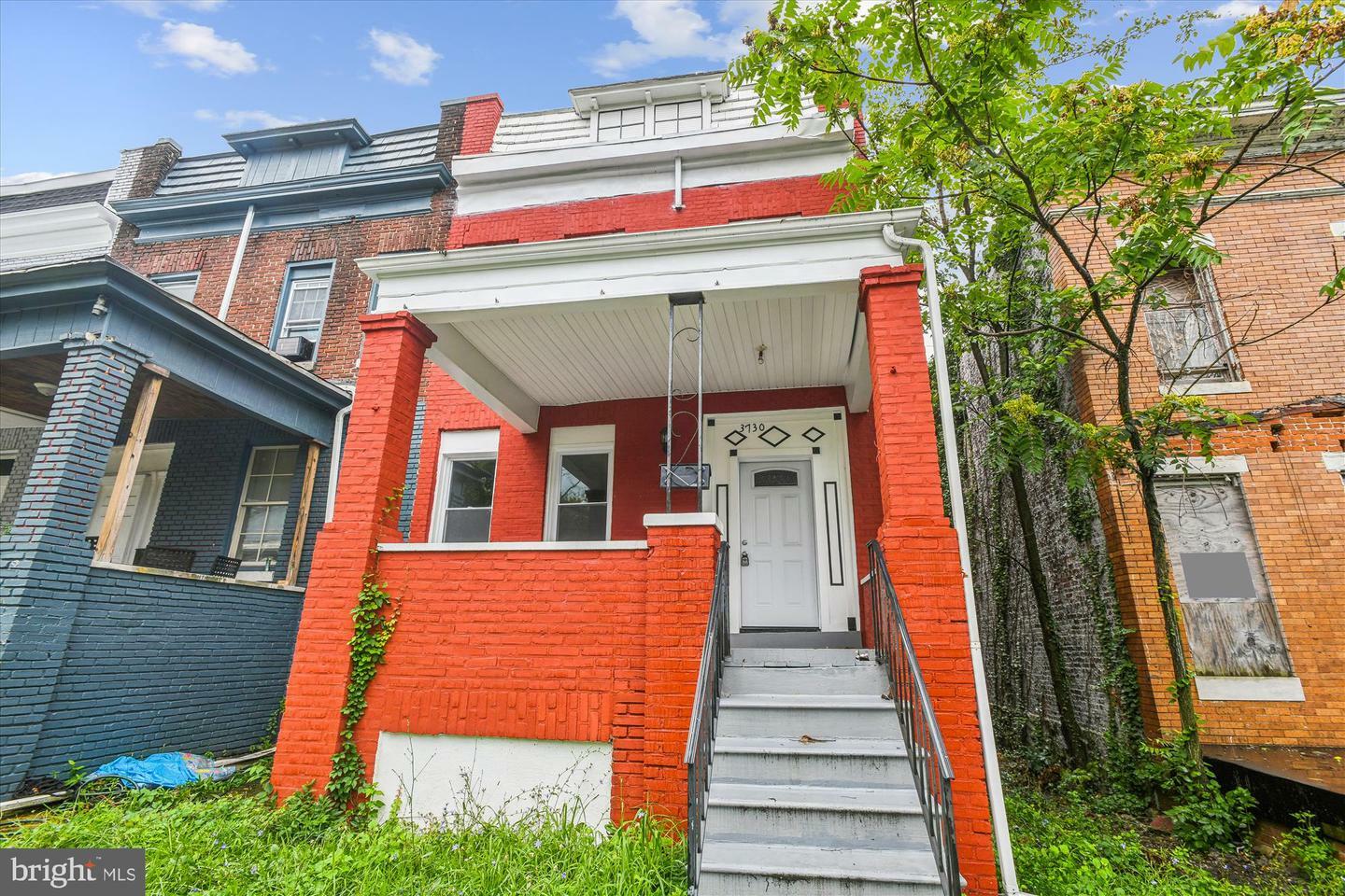 Property Photo: 3730 Reisterstown Road MD 21215