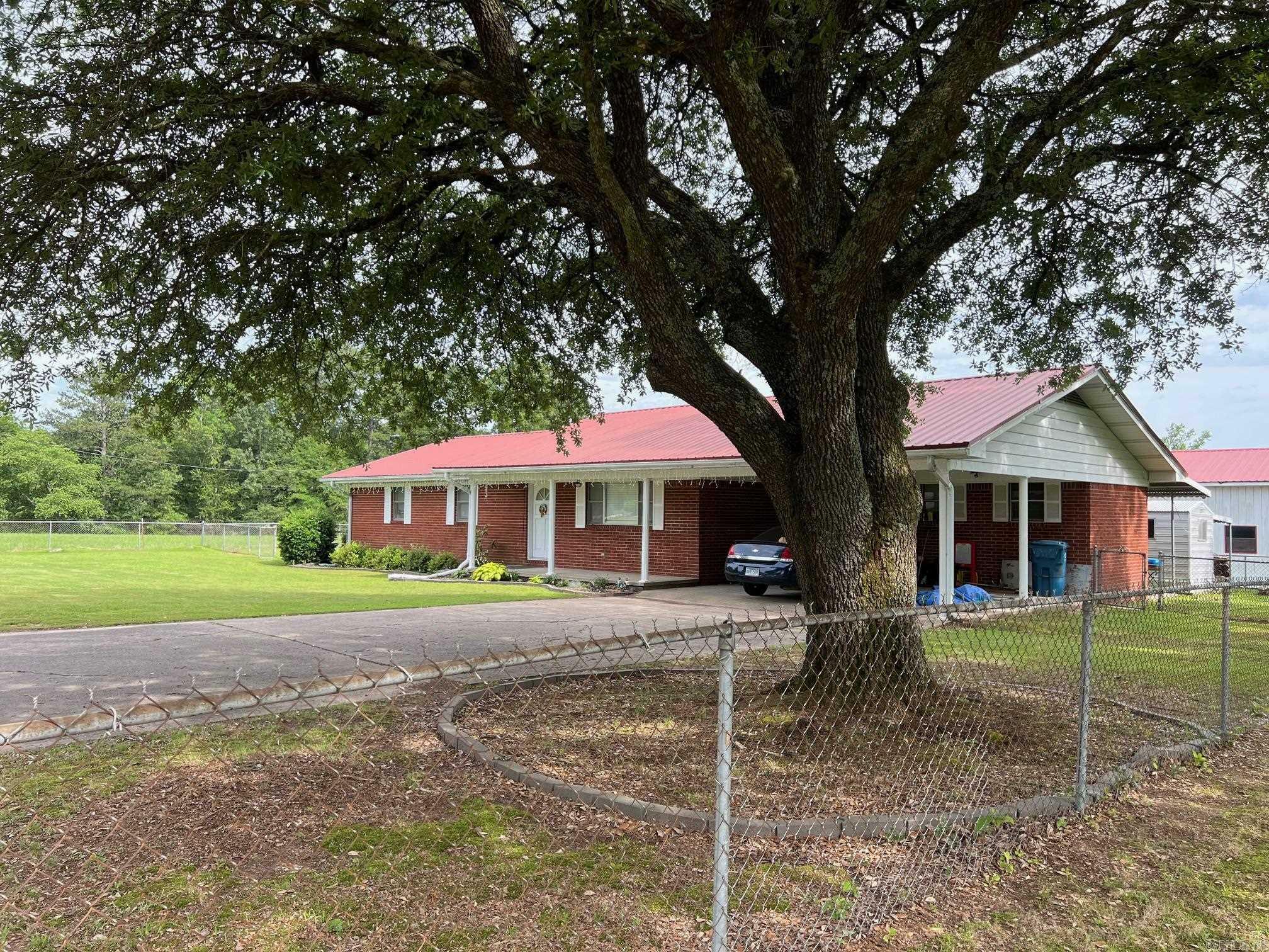 Property Photo:  382 Military Road  AR 72104 