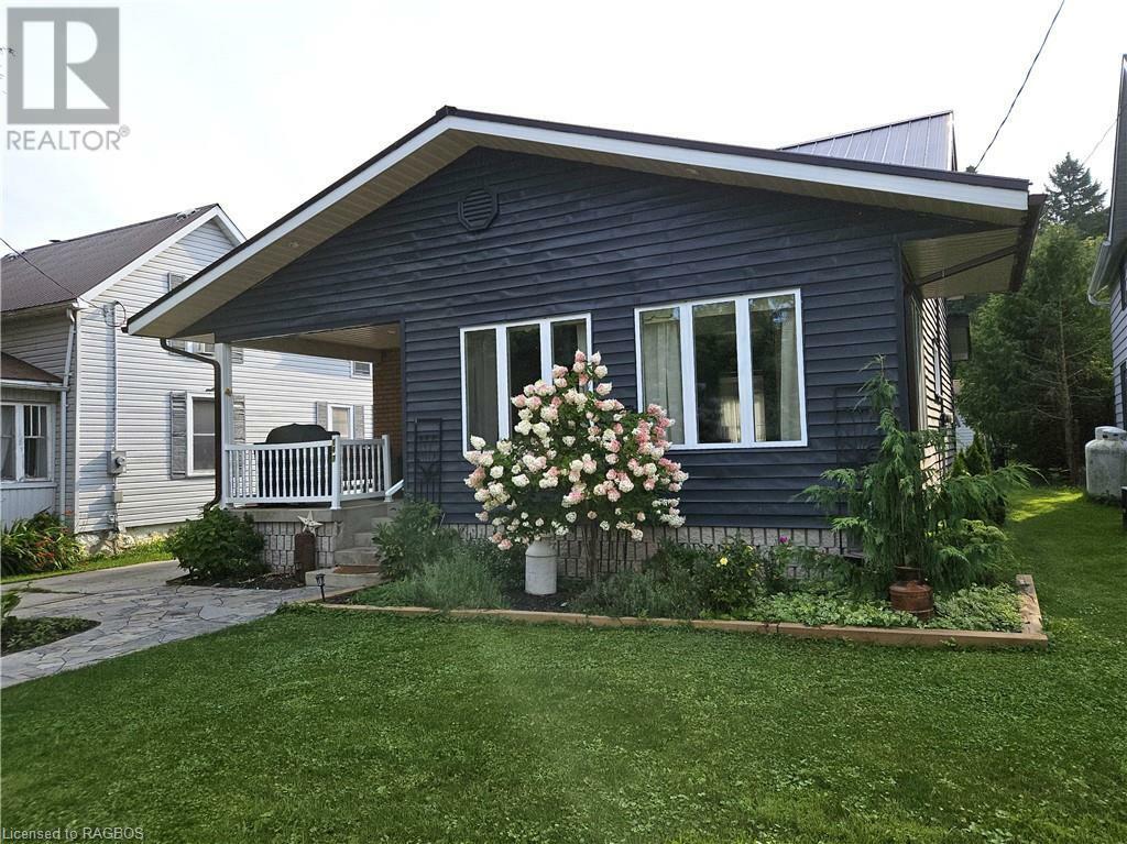 Photo de la propriété:  147 Barbara Street  ON N0G 2M0 