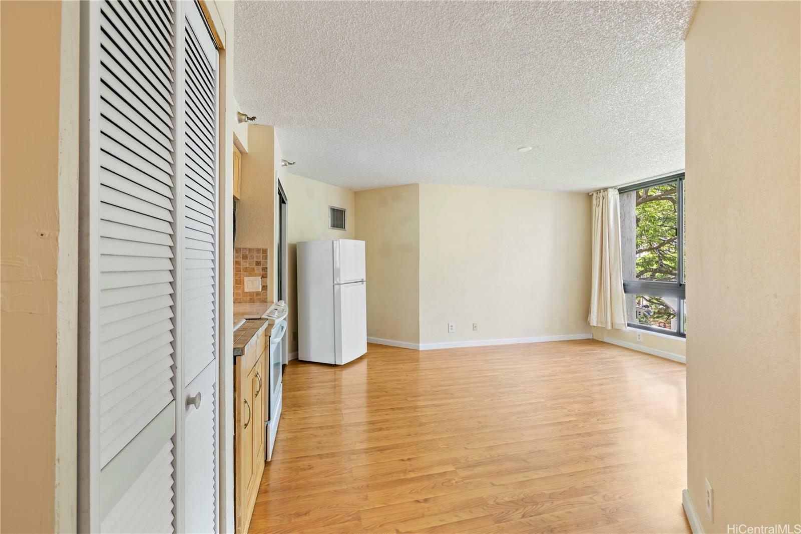 Property Photo:  300 Wai Nani Way Tower 1 #506  HI 96815 