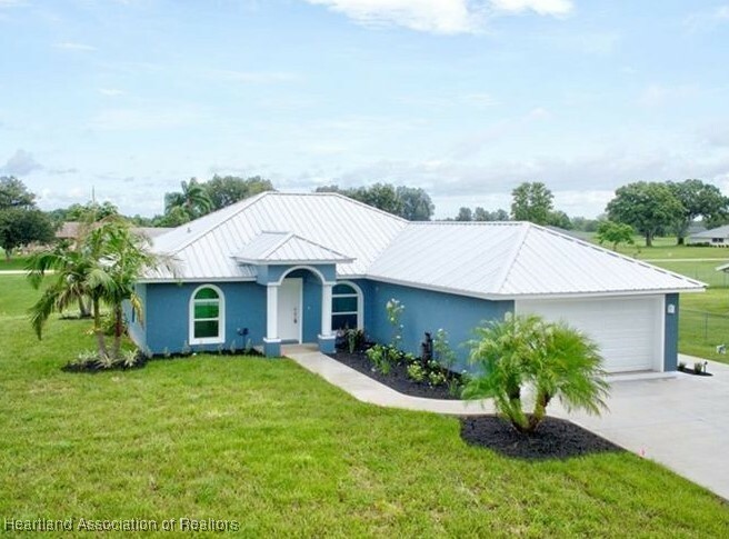 Property Photo:  6033 Glens Court  FL 33876 