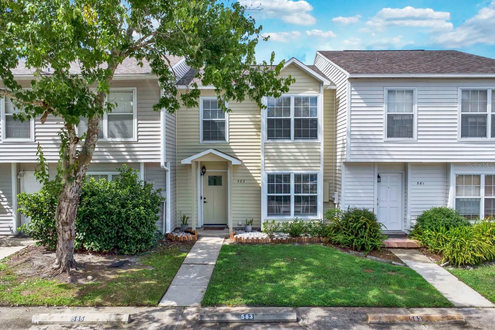 Property Photo:  583 Green Spring Circle  FL 32708 