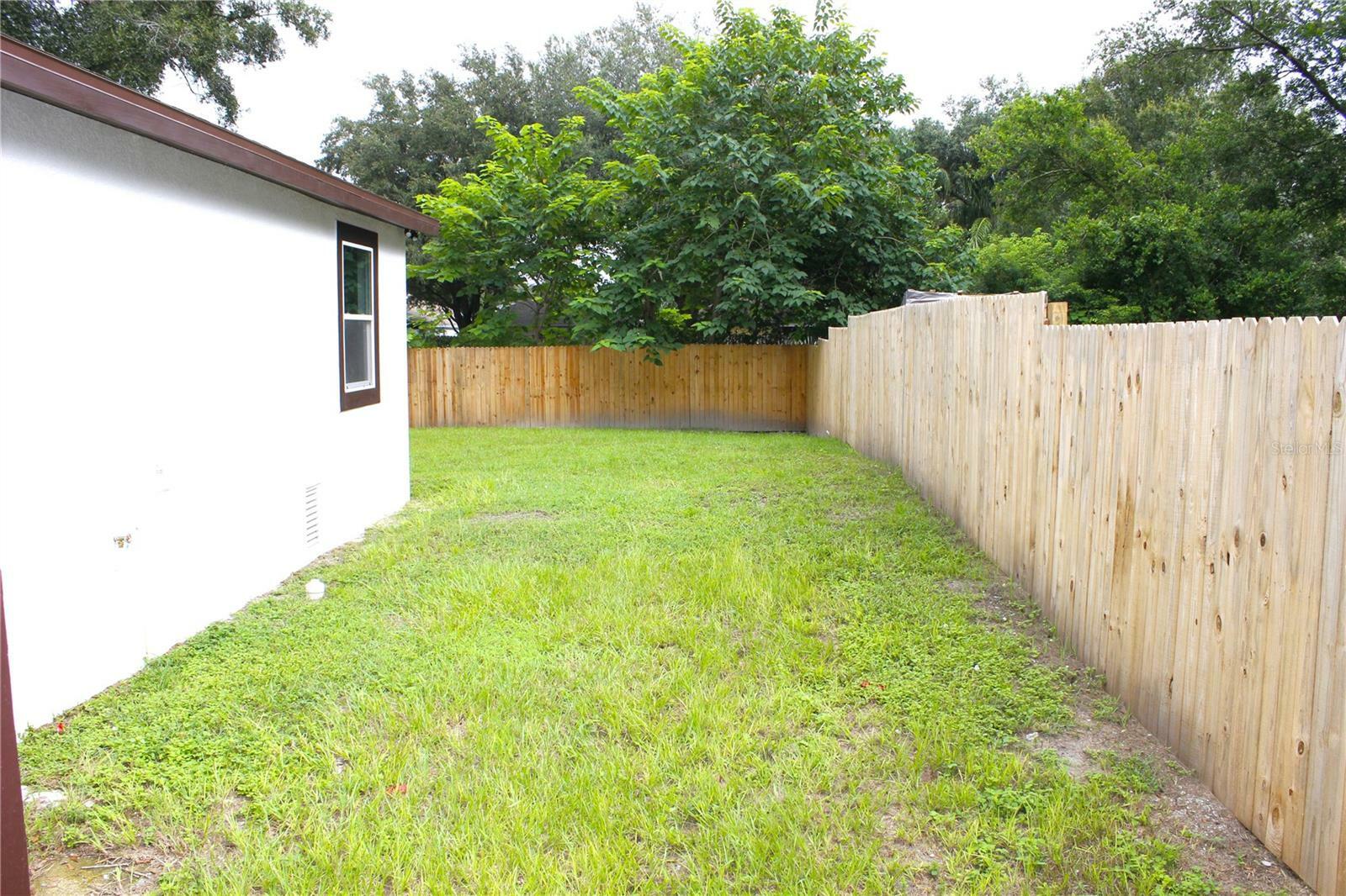 Property Photo:  3010 E 149th Avenue  FL 33559 