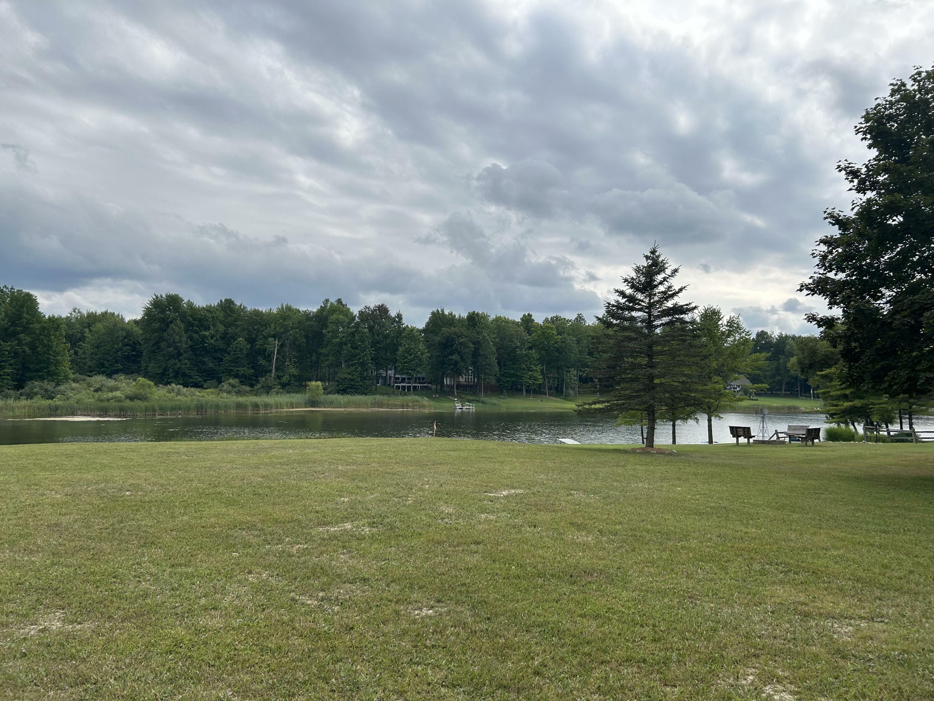 Property Photo:  9523 Fawn Ridge Road  MI 49346 