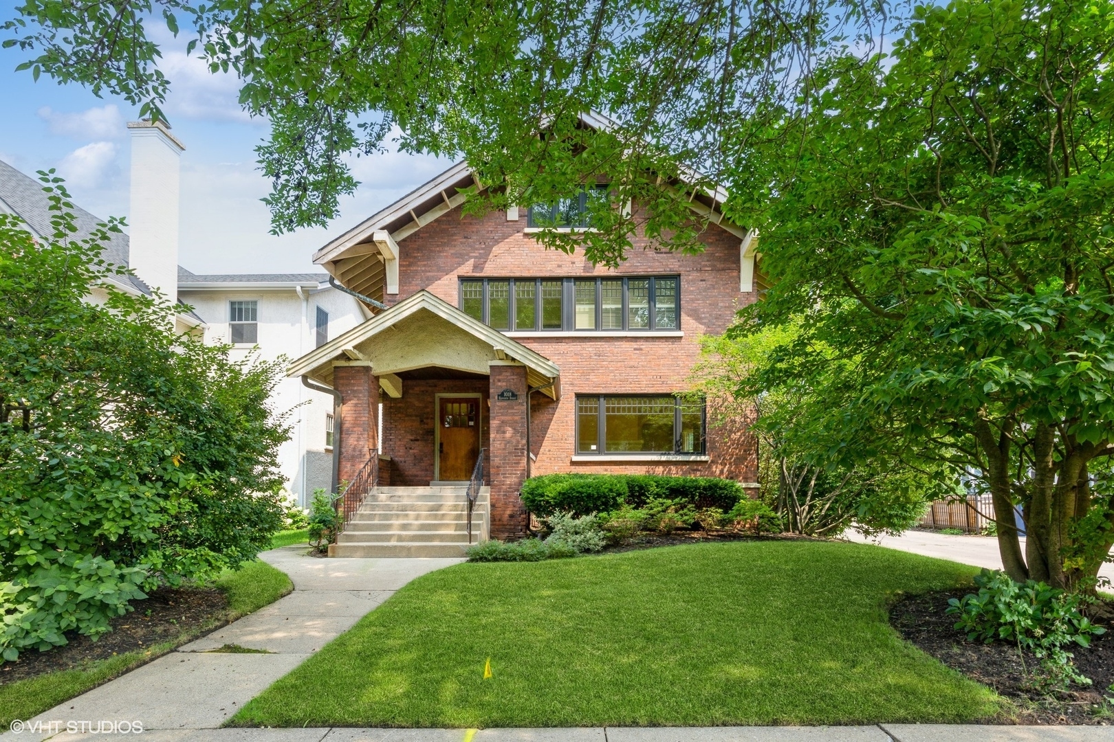 Property Photo:  1018 11th Street  IL 60091 