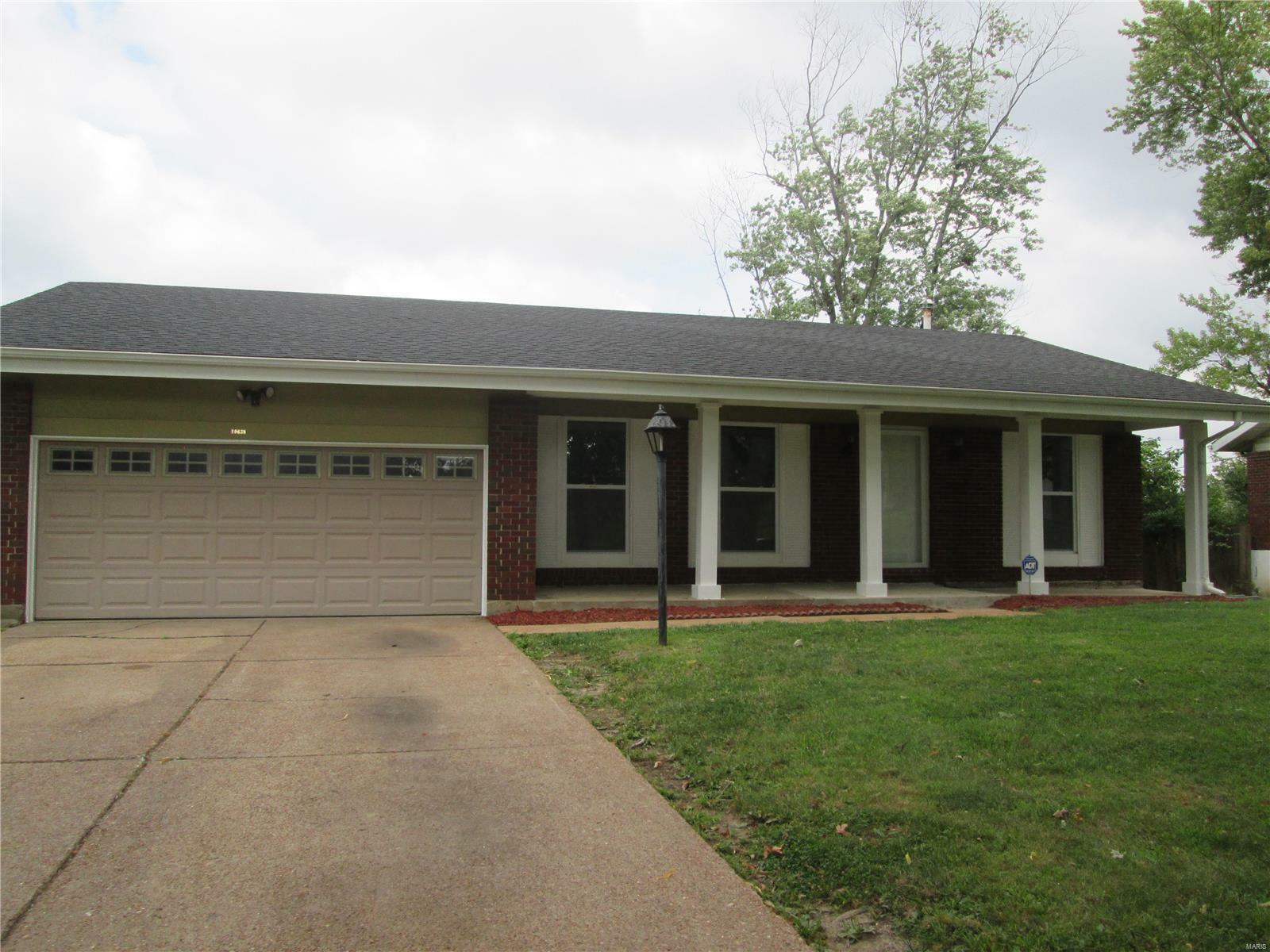 Property Photo:  10636 Jesskamp Drive  MO 63136 