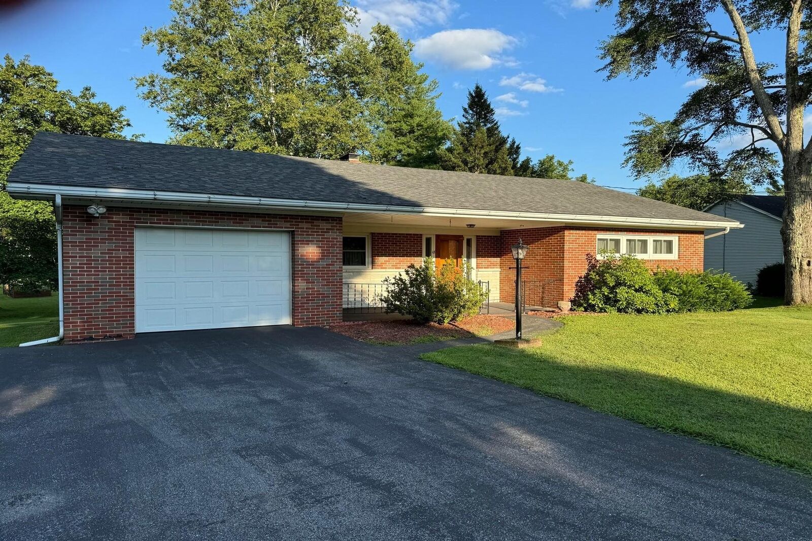 Property Photo:  18 Park Court  VT 05701 