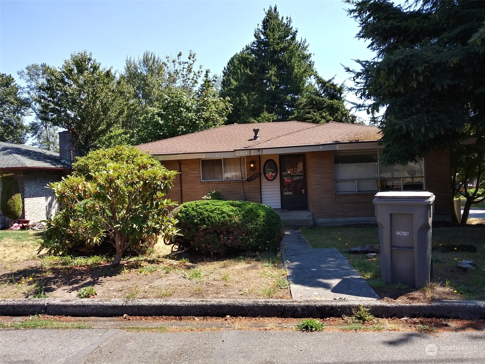 Property Photo:  11922 64th Place S  WA 98178 