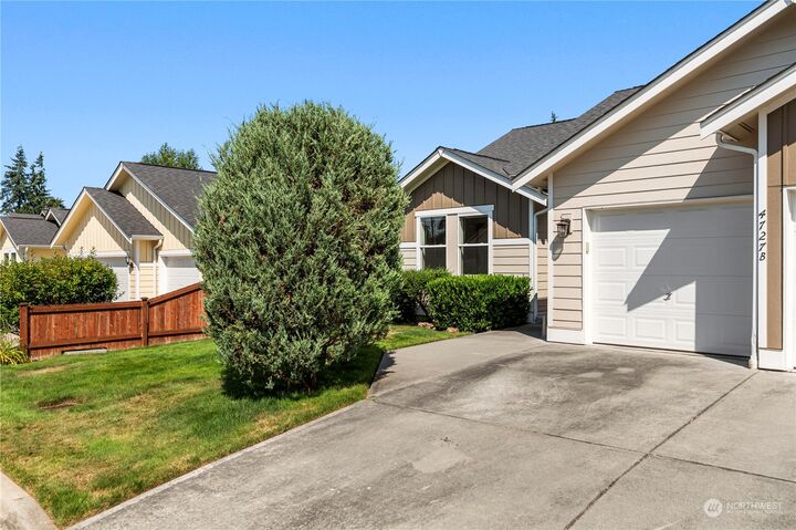Property Photo:  4727 88th Place NE B  WA 98270 