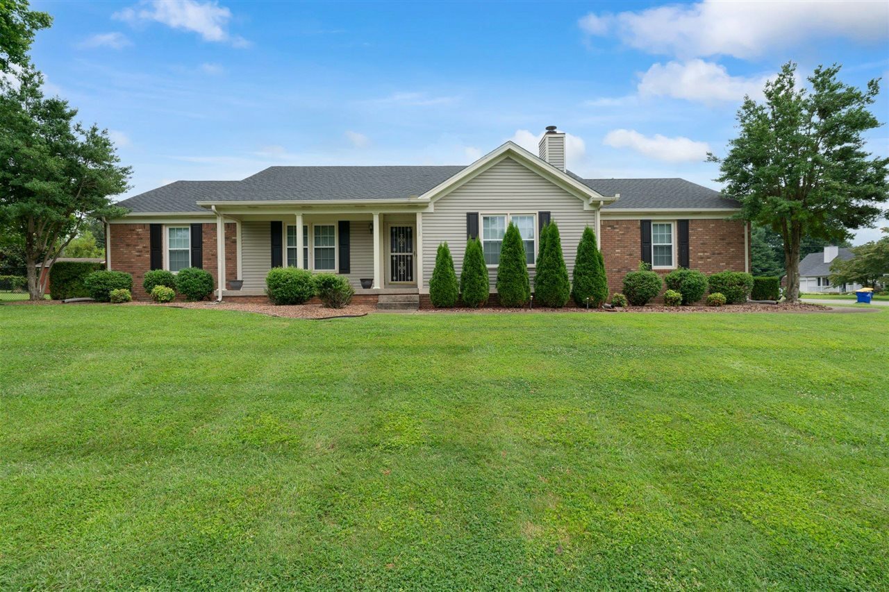 Property Photo:  3120 Copperfield Court  KY 42104 