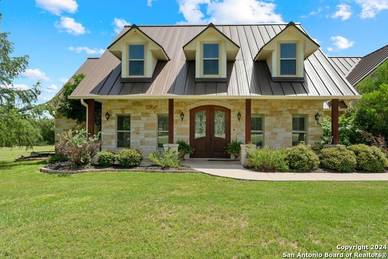 Property Photo:  125 Looker Dr  TX 78025 