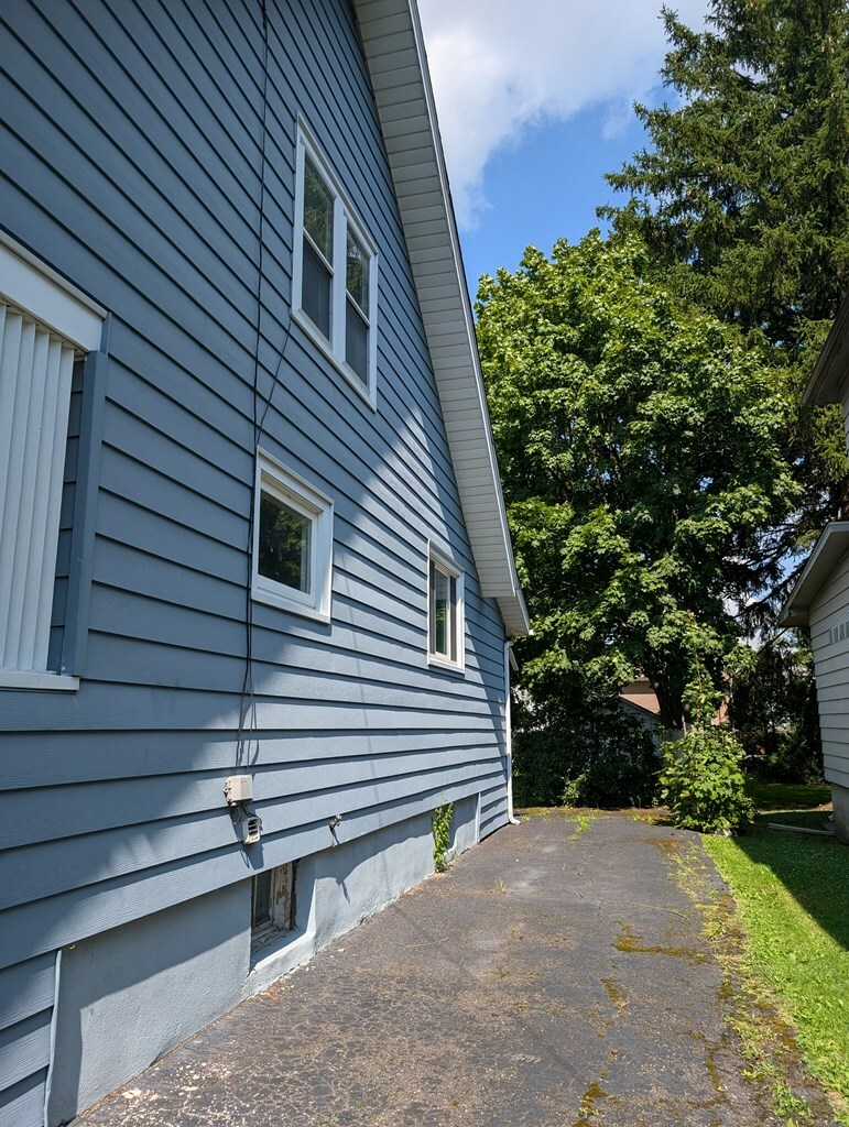 Property Photo:  820 Farnham  NY 14901 