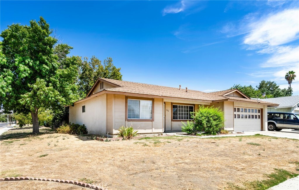 Property Photo:  298 N Meridian Street  CA 92544 