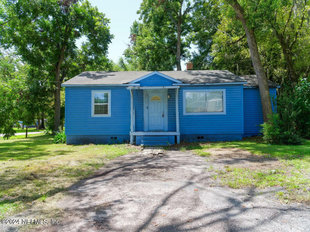 Property Photo:  3504 Fern Street  FL 32254 