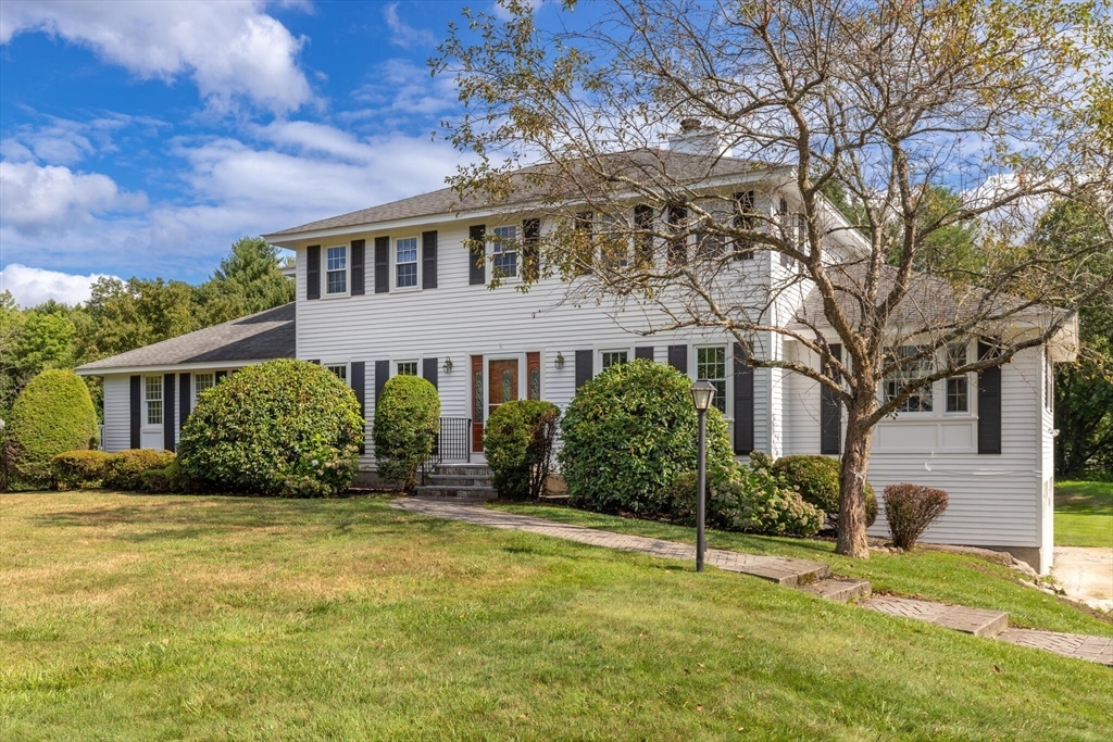 Property Photo: 13 Tanglewood Dr MA 01824
