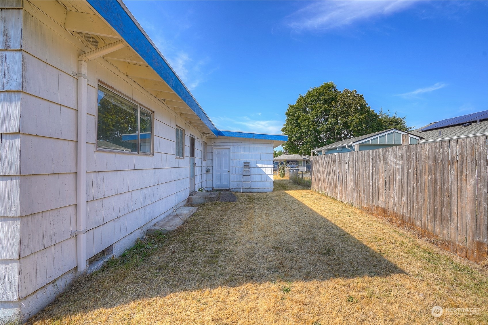 Property Photo:  1414 114th St S  WA 98444 