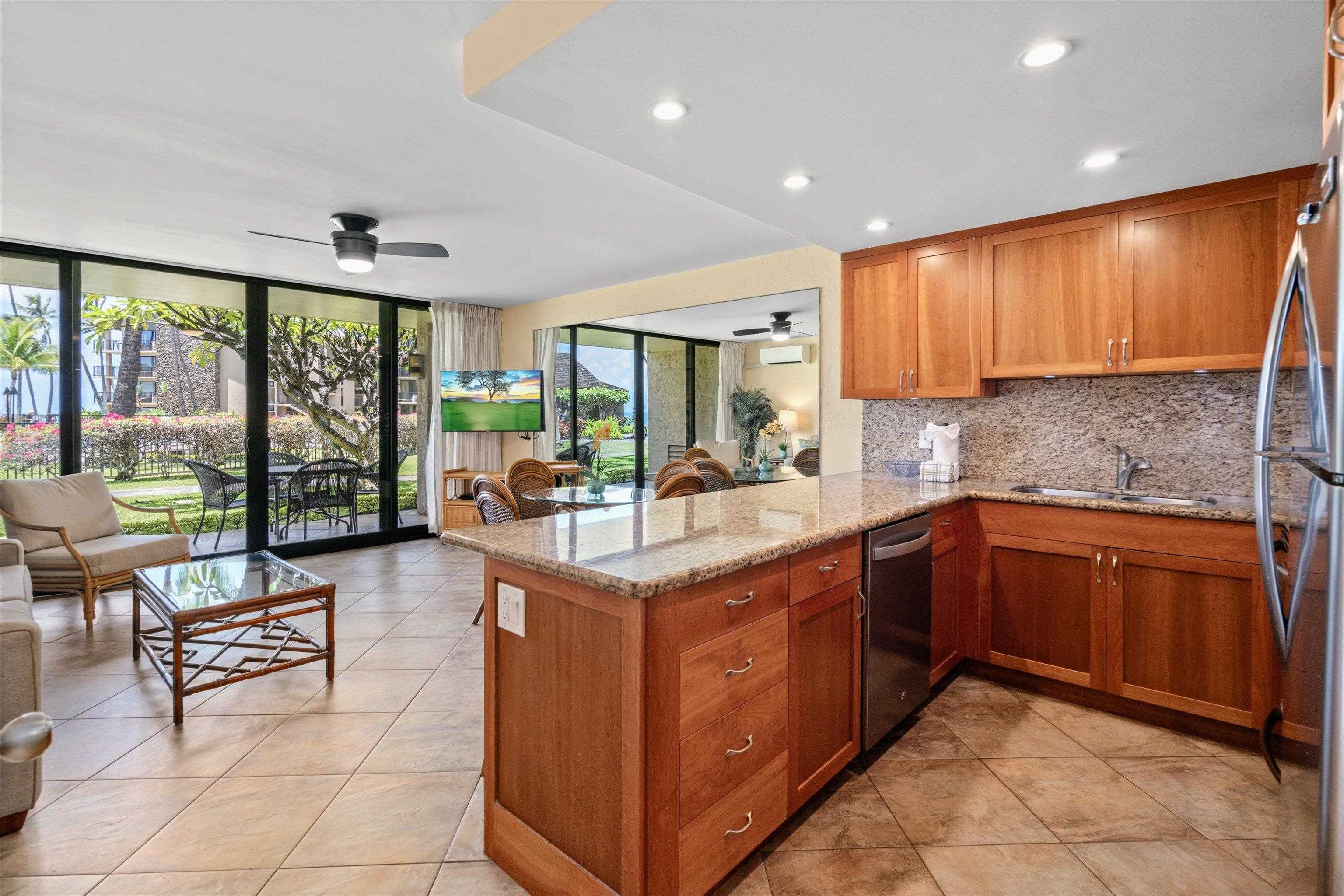 Property Photo:  3543 Lower Honoapiilani Rd K103  HI 96761 