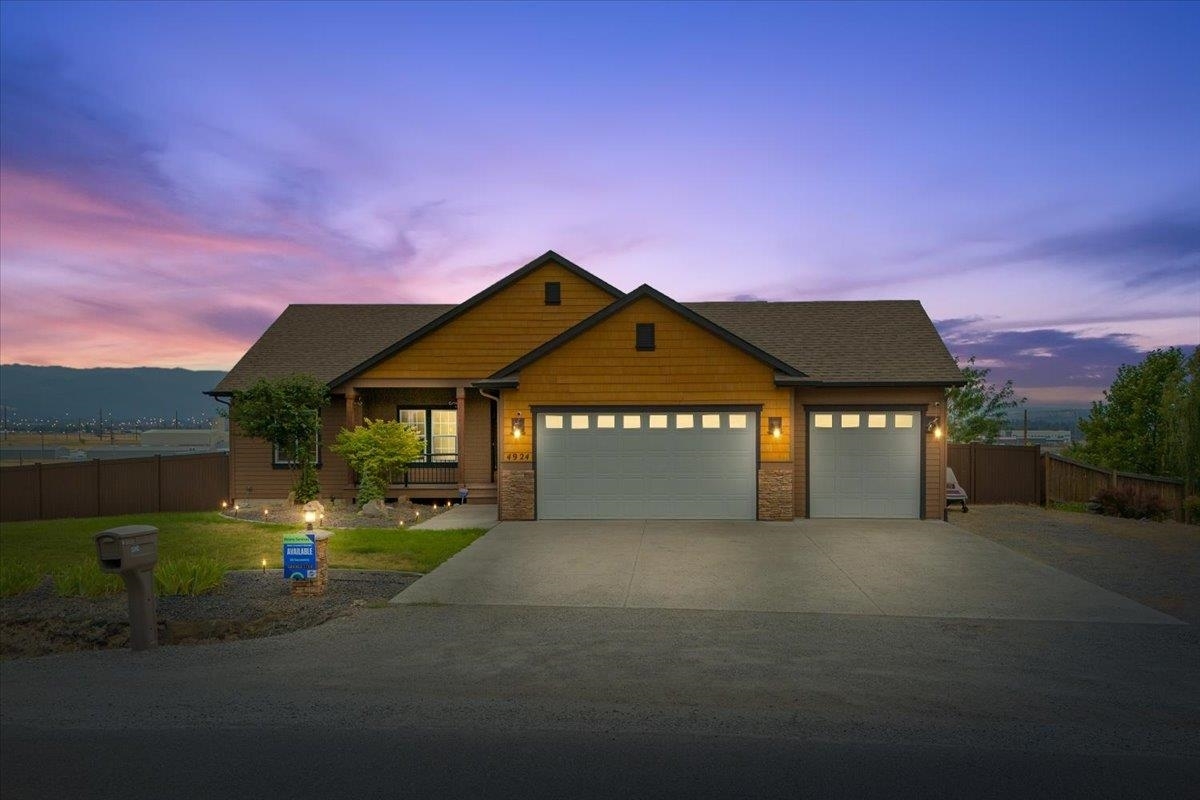 Property Photo:  4924 N Vista Grande Dr  WA 99027 