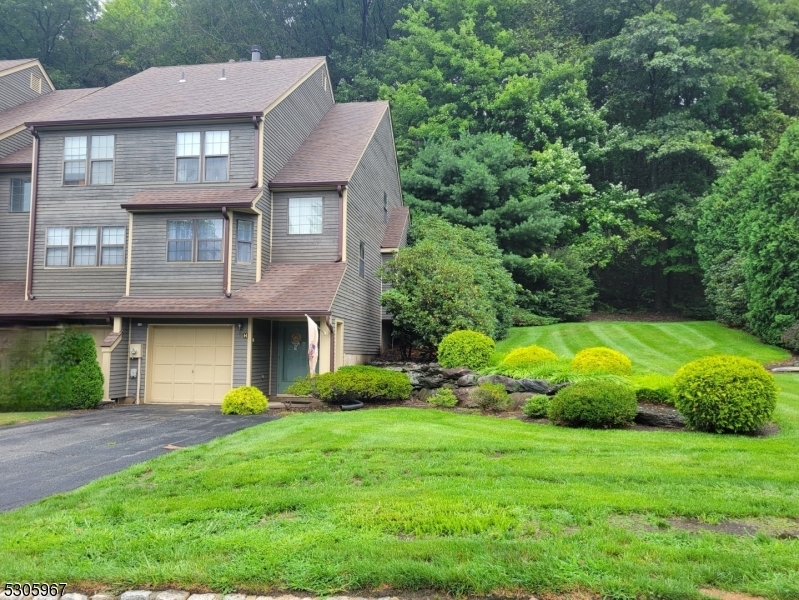 Property Photo: 29 Concord Rd H NJ 07480
