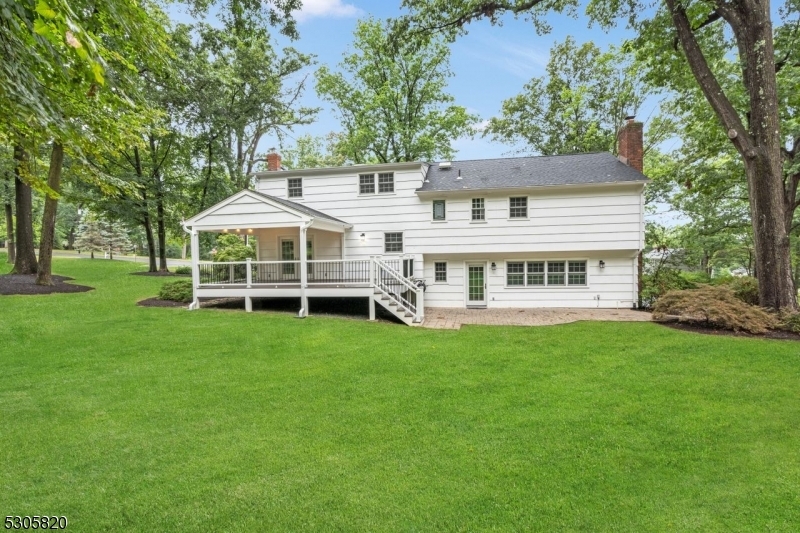 Property Photo:  93 Penwood Rd  NJ 07920 