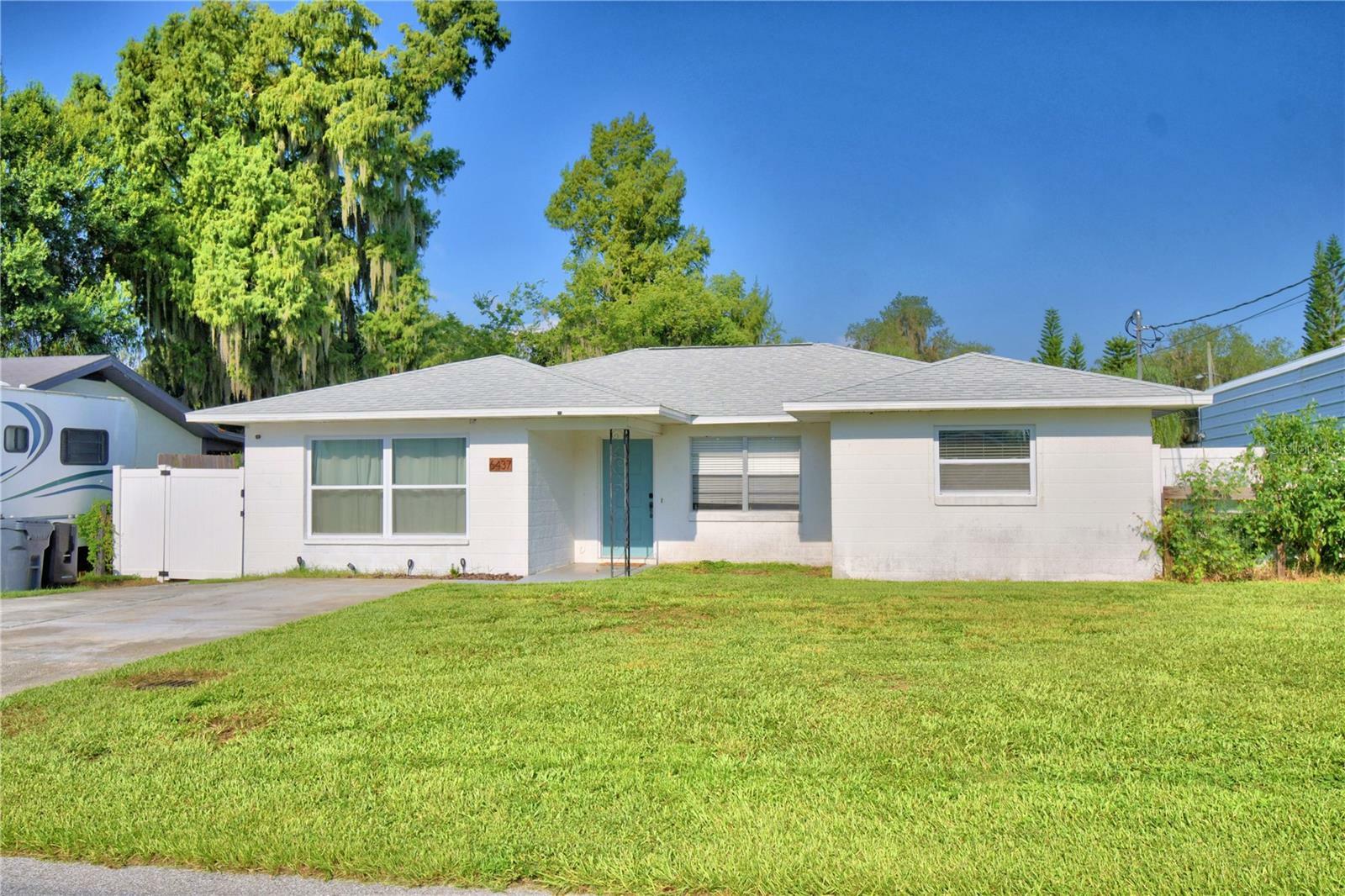 Property Photo:  6437 Jenny Drive  FL 33898 