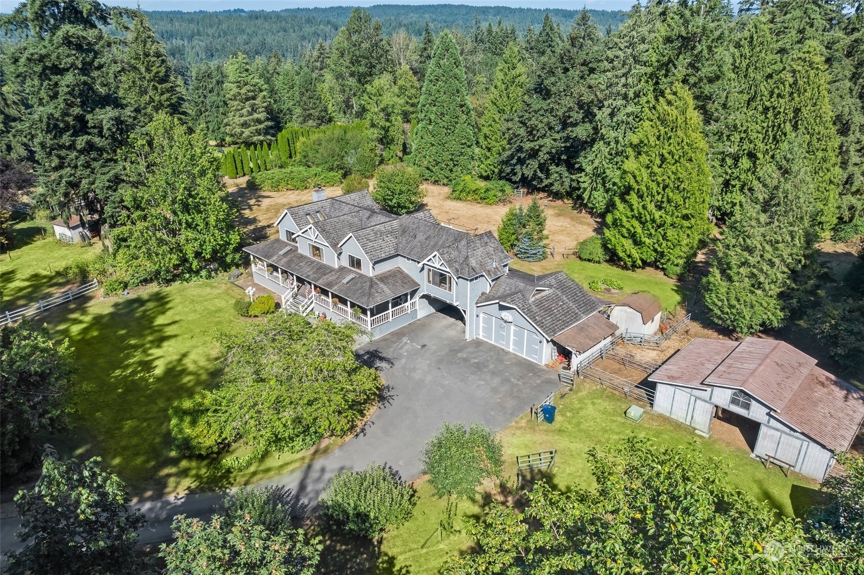 Property Photo:  21313 47th Avenue SE  WA 98021 