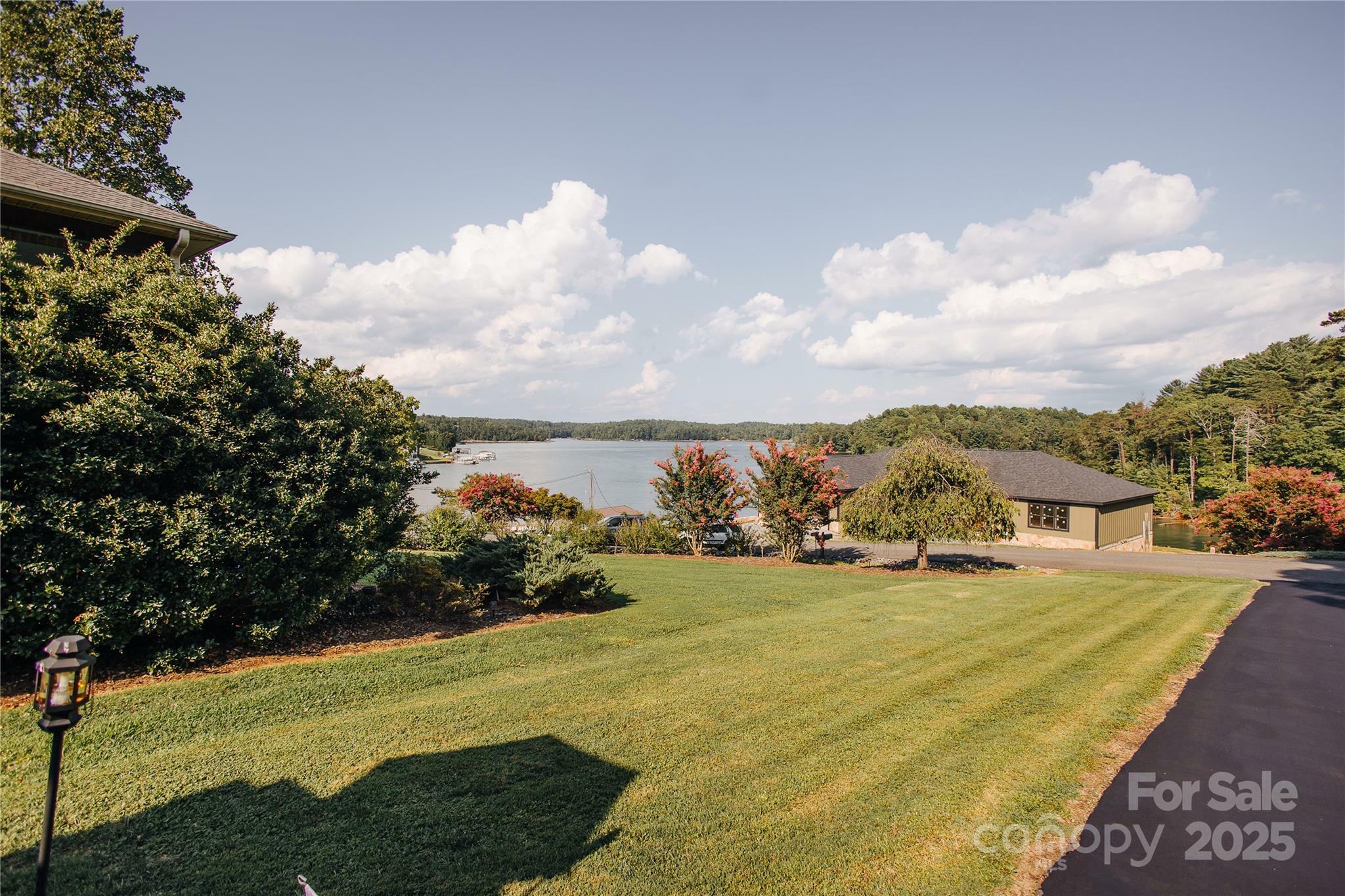 Property Photo:  95 Lake Club Lane 9  NC 28761 