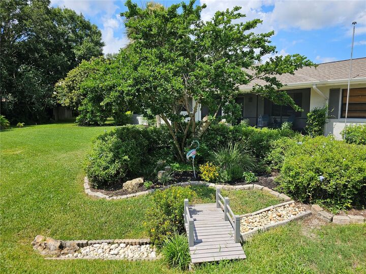 Property Photo:  601 Turnberry Court  FL 33884 