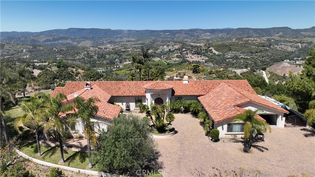 25900 Carancho Road  Temecula CA 92590 photo