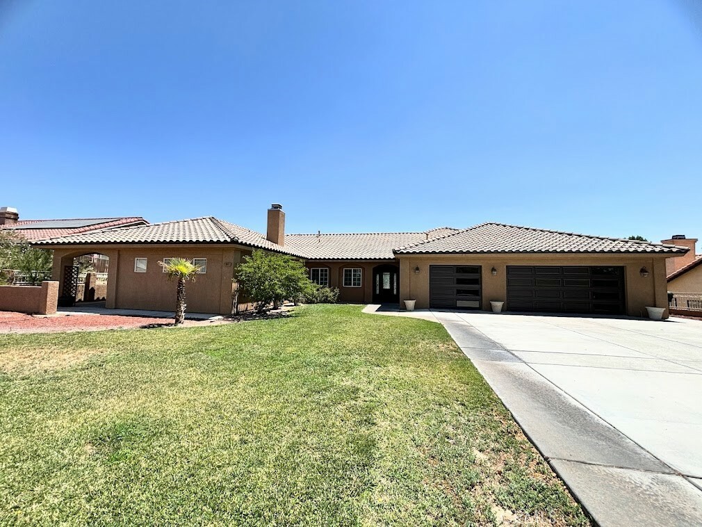 Property Photo:  26663 Red Coach Lane  CA 92342 