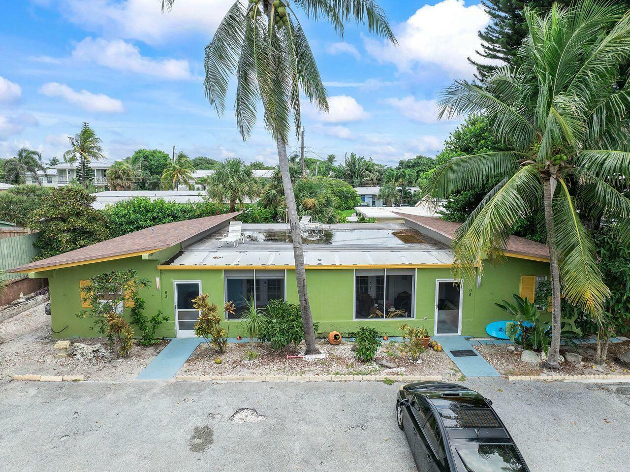 Property Photo:  9 Sailfish Lane A  FL 33435 