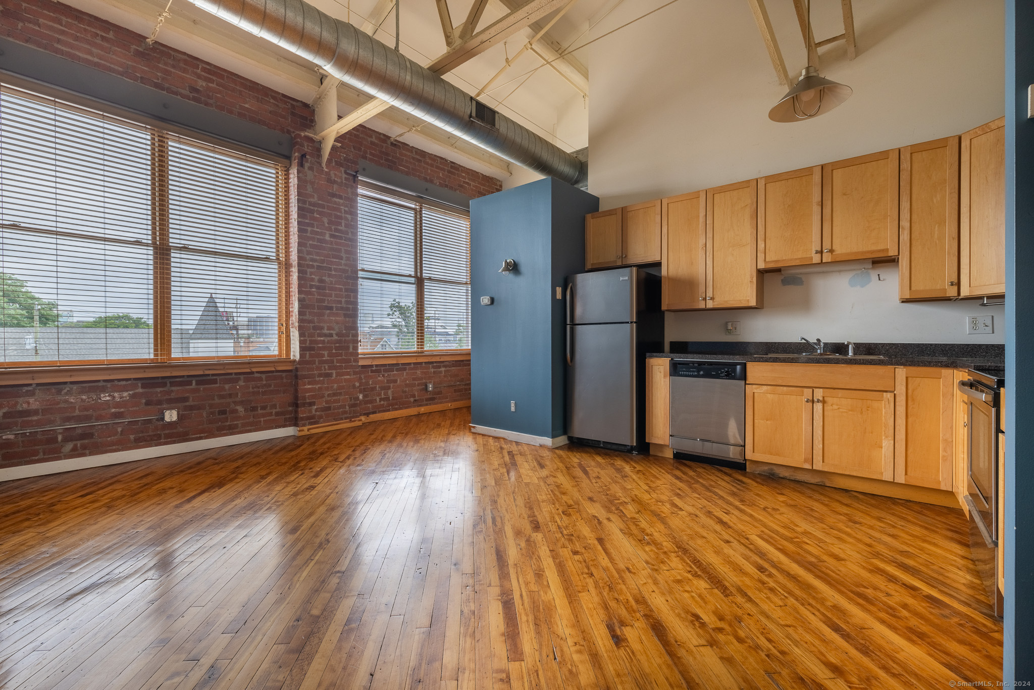 Property Photo:  325 Lafayette Street 8303  CT 06604 