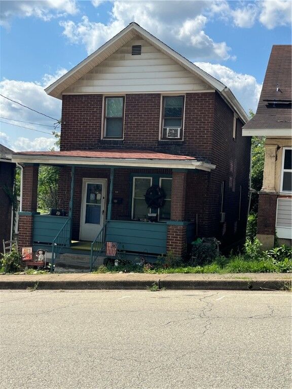 Property Photo: 510 Gaskill Ave PA 15644