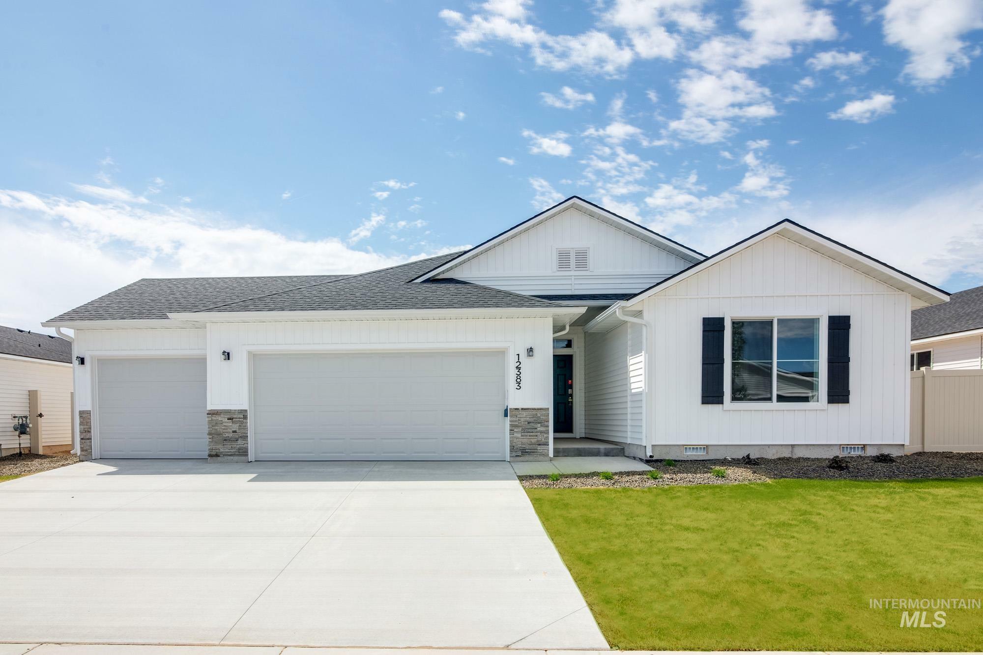 Property Photo:  1068 Quartzite Ave  ID 83644 