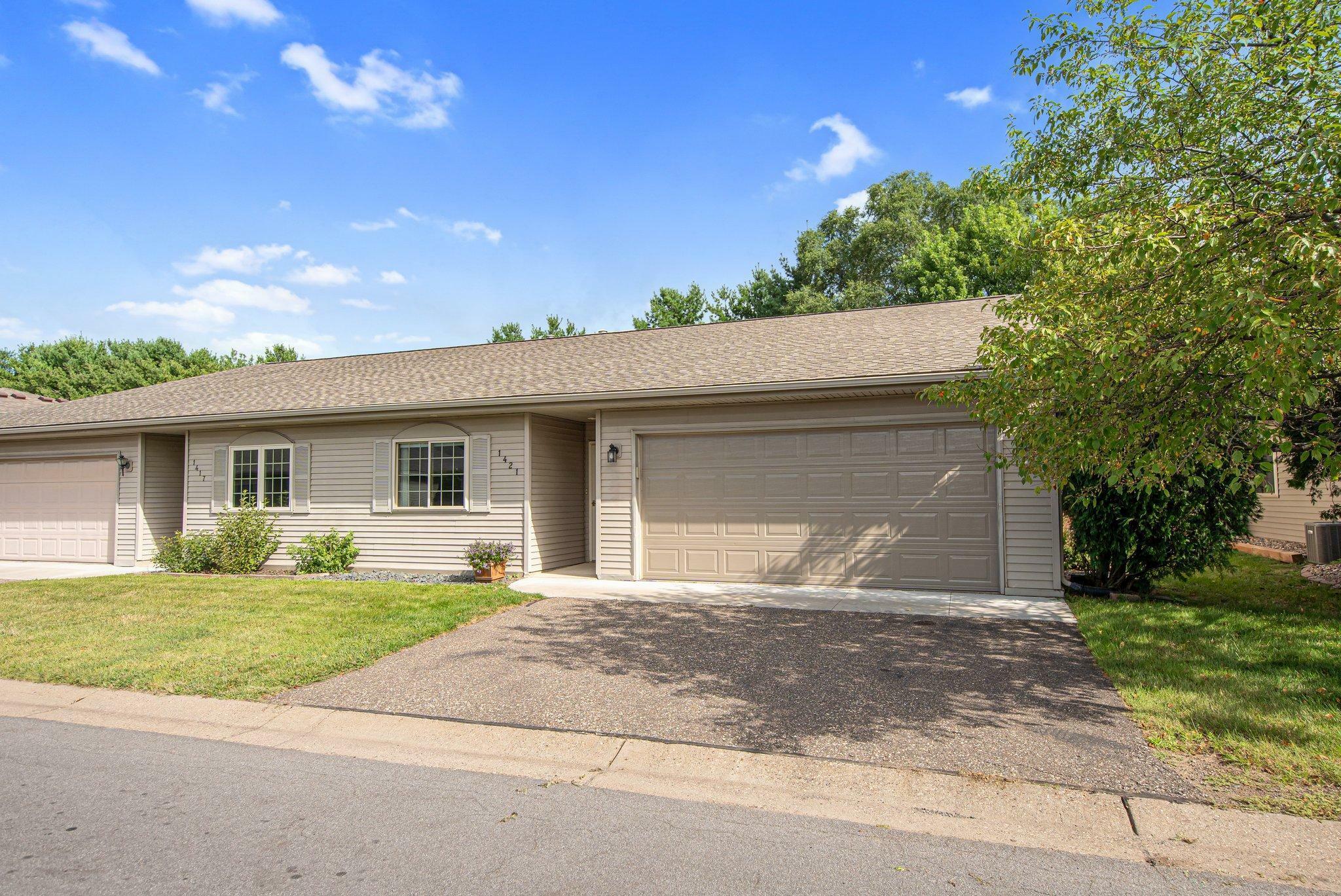 Property Photo:  1421 Tall Grass  WI 54016 