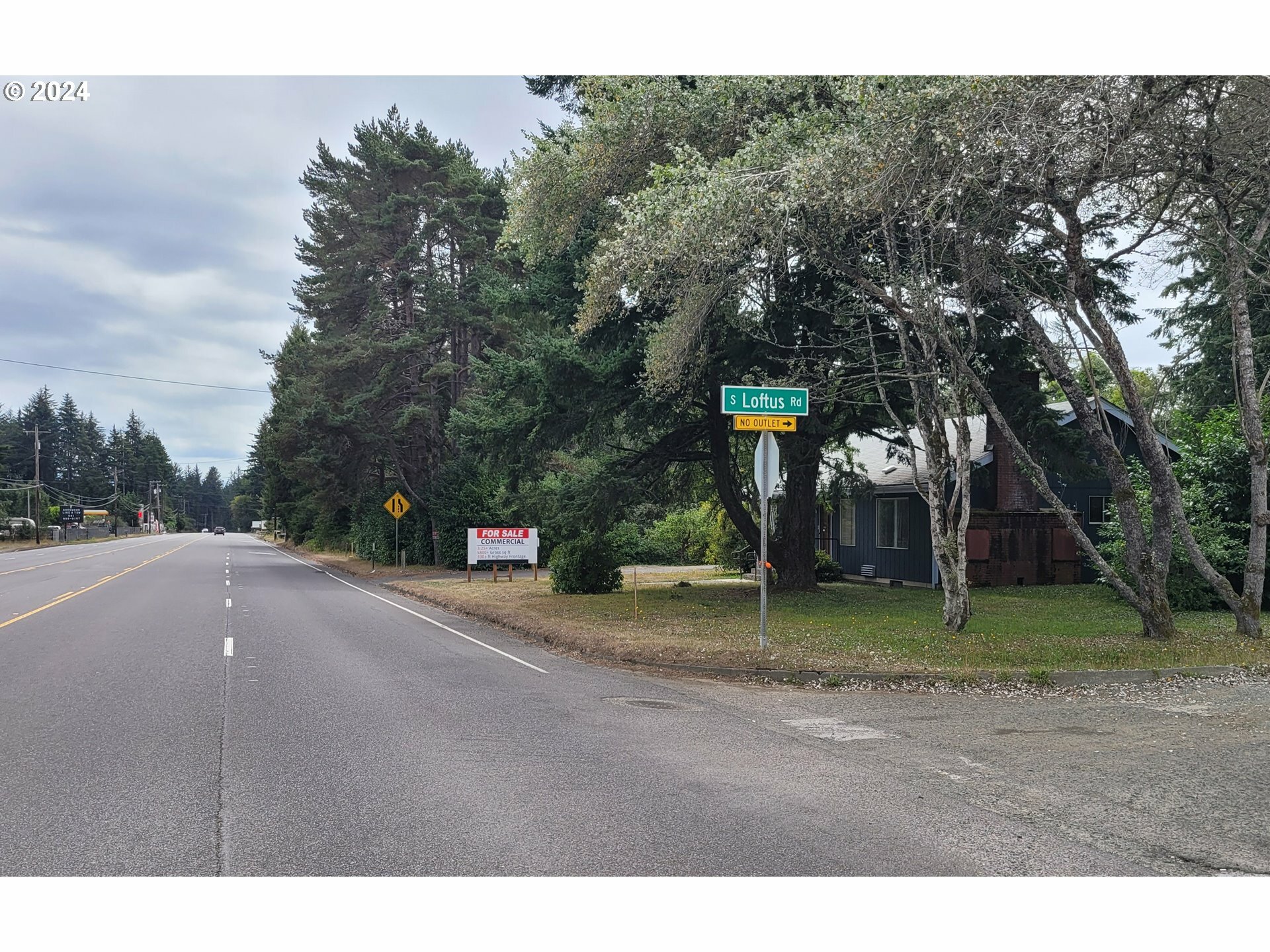 Property Photo:  85134 Highway 101  OR 97439 