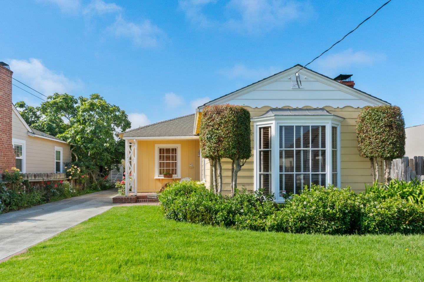 Property Photo:  230 Katherine Avenue  CA 93901 