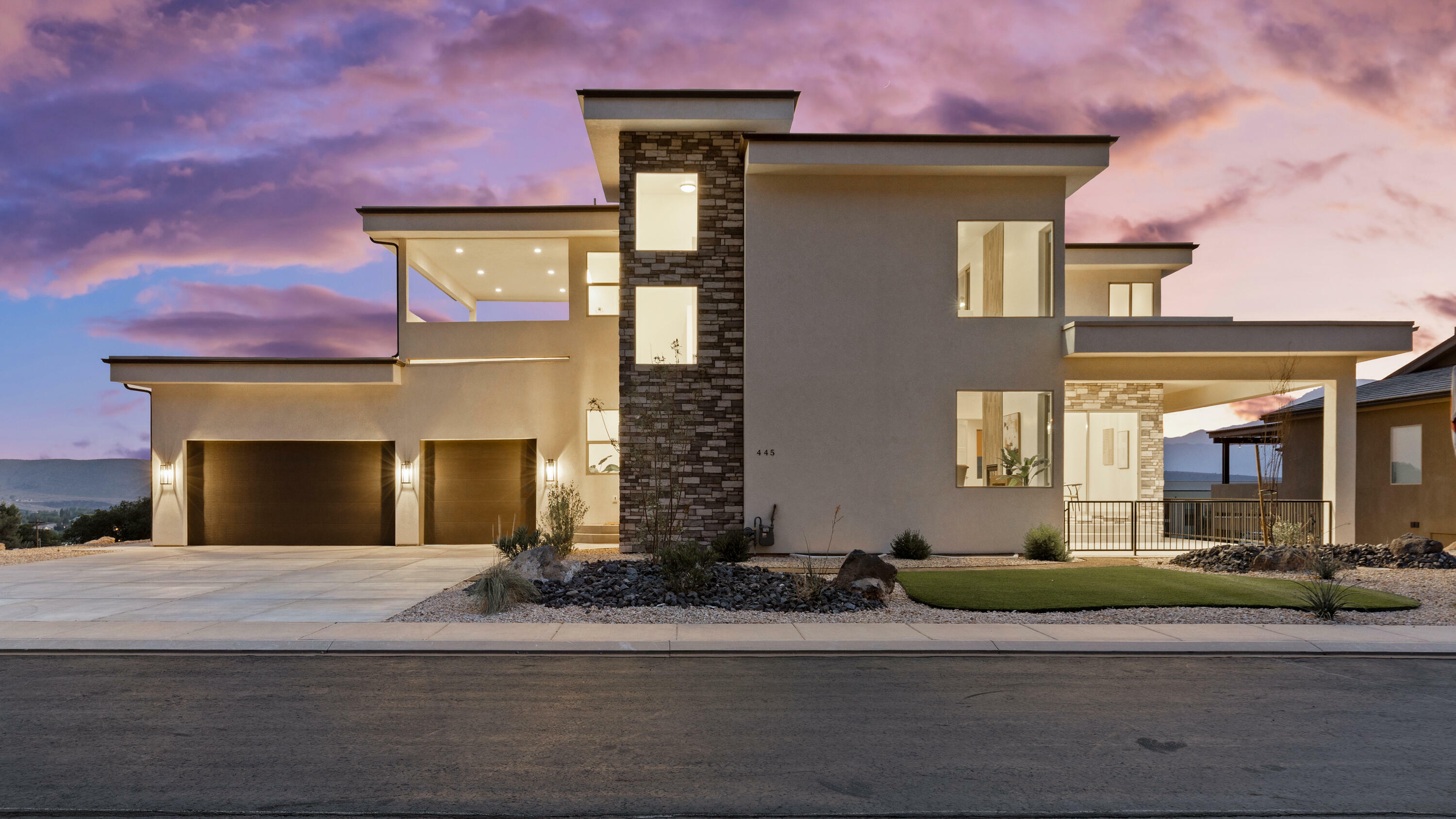 Property Photo:  445 N 250 E  UT 84745 