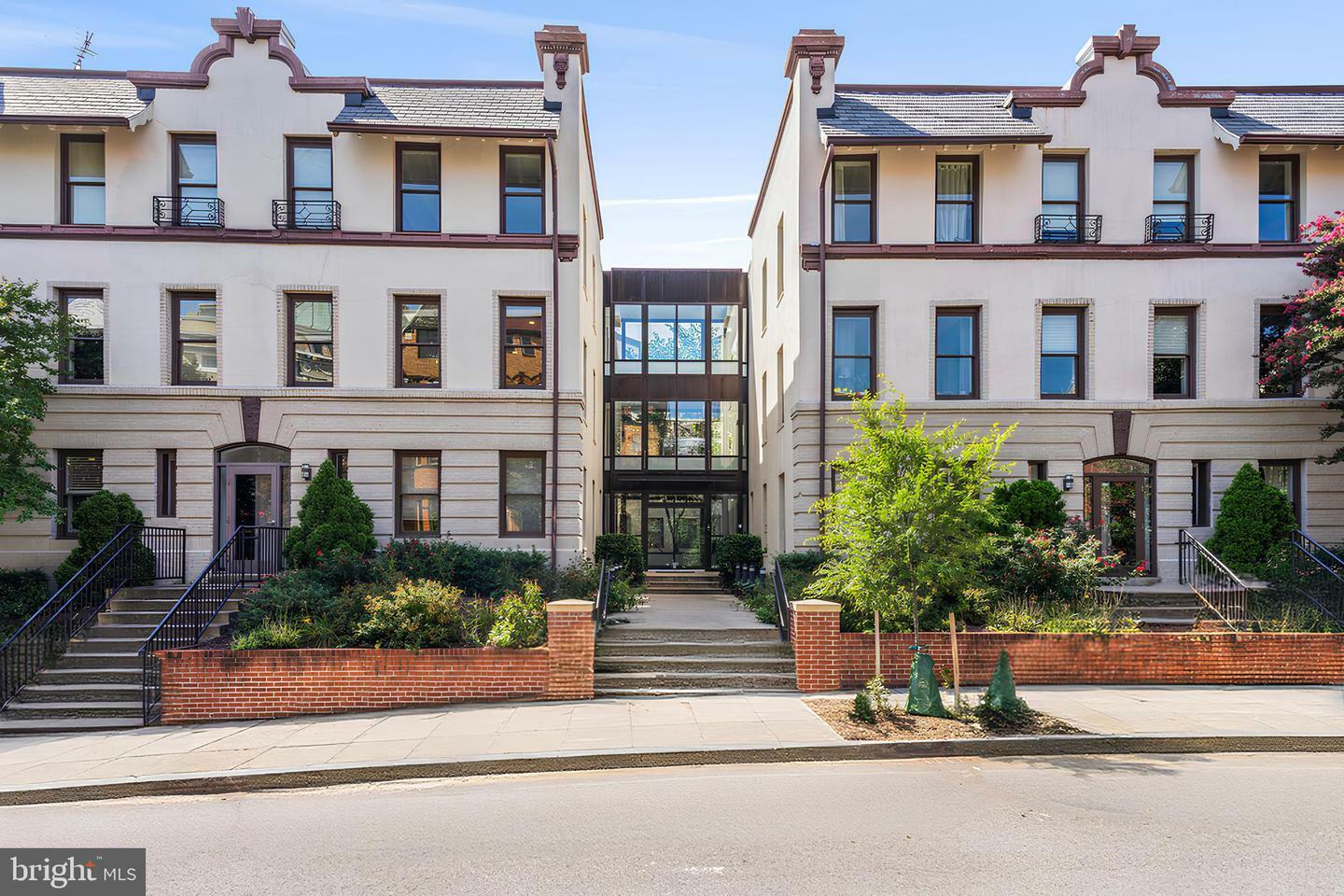 Property Photo: 1840 Vernon Street NW 207 DC 20009