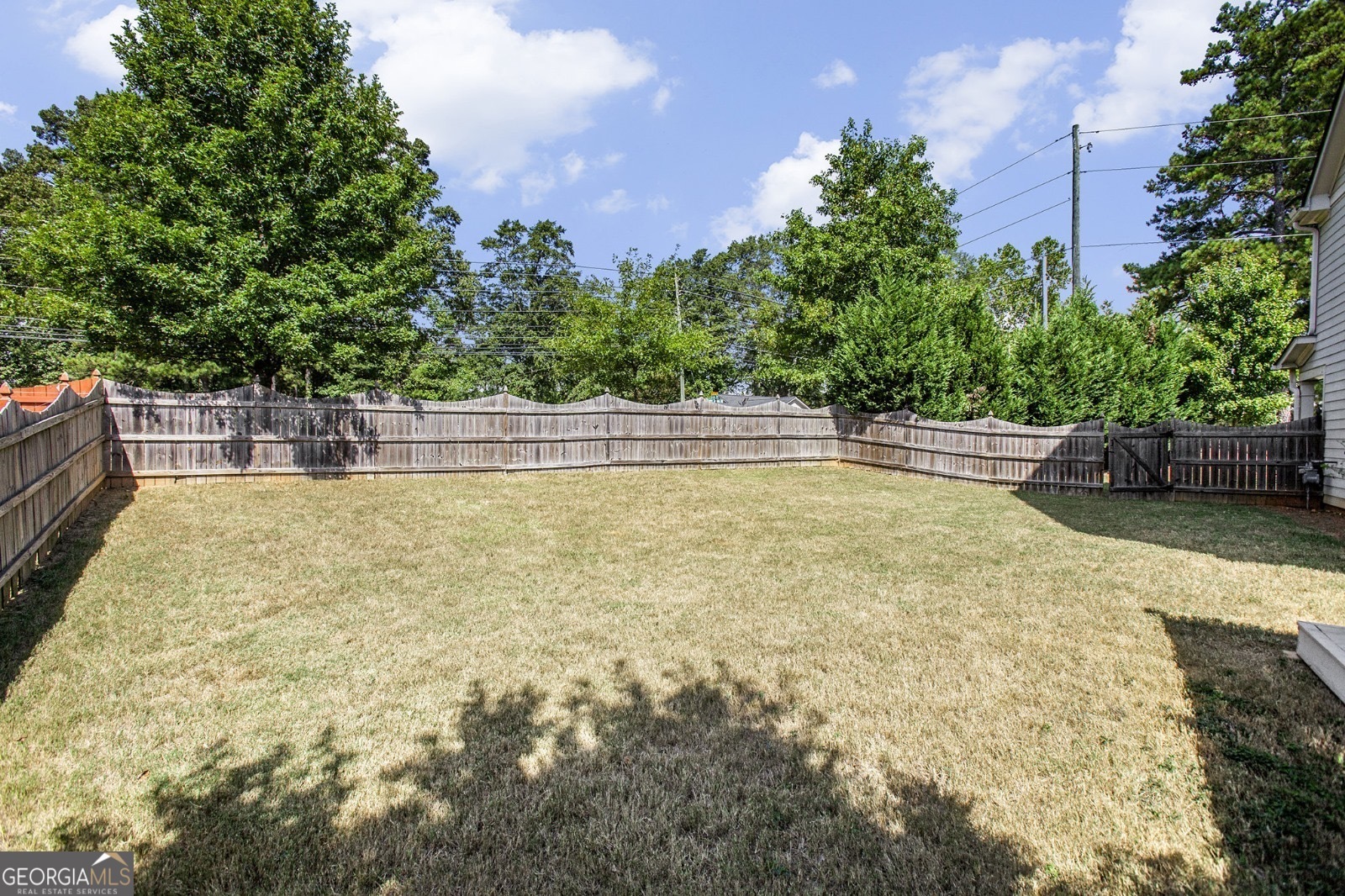 Property Photo:  1721 Dyeson Road SW  GA 30008 