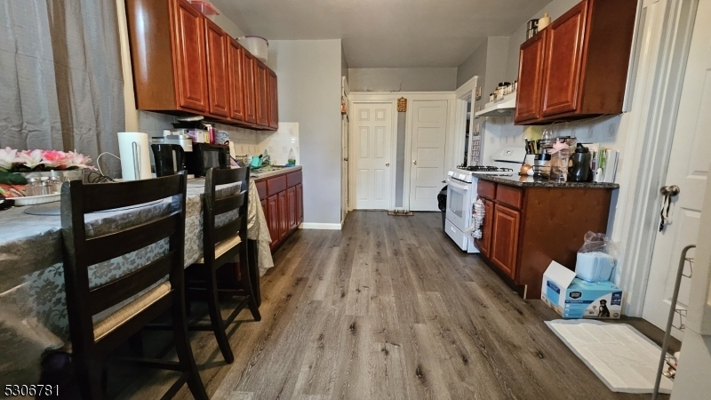 Property Photo:  618 Grier Ave  NJ 07202 