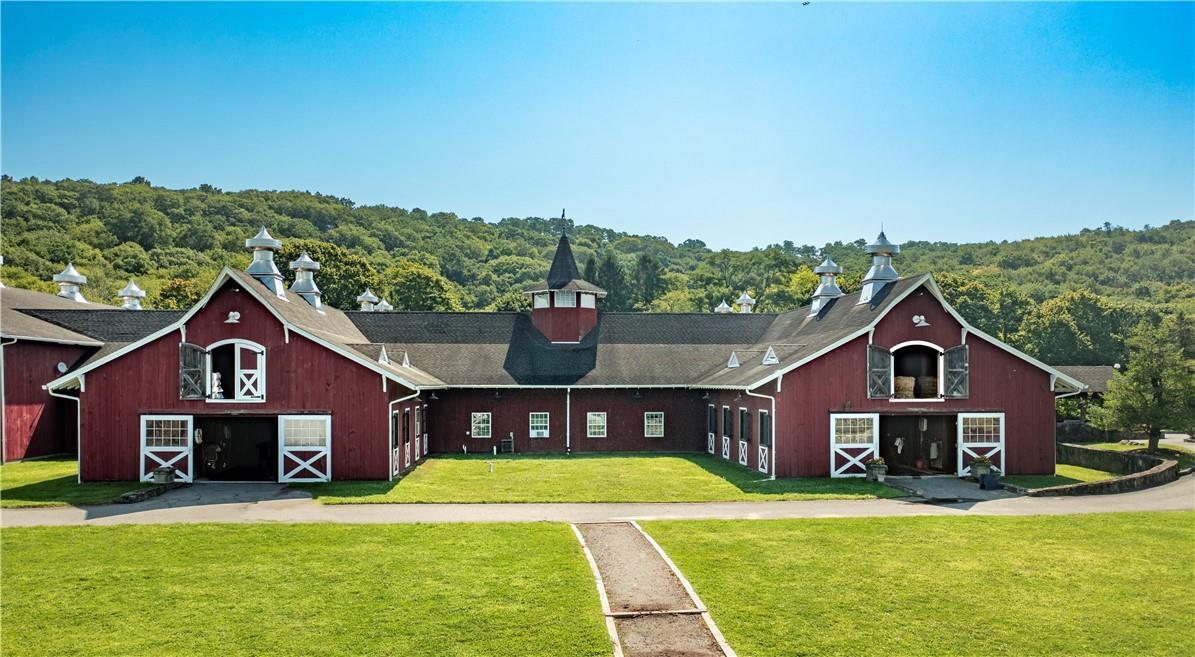 Property Photo:  15 Kirby Hill Road  NY 12564 
