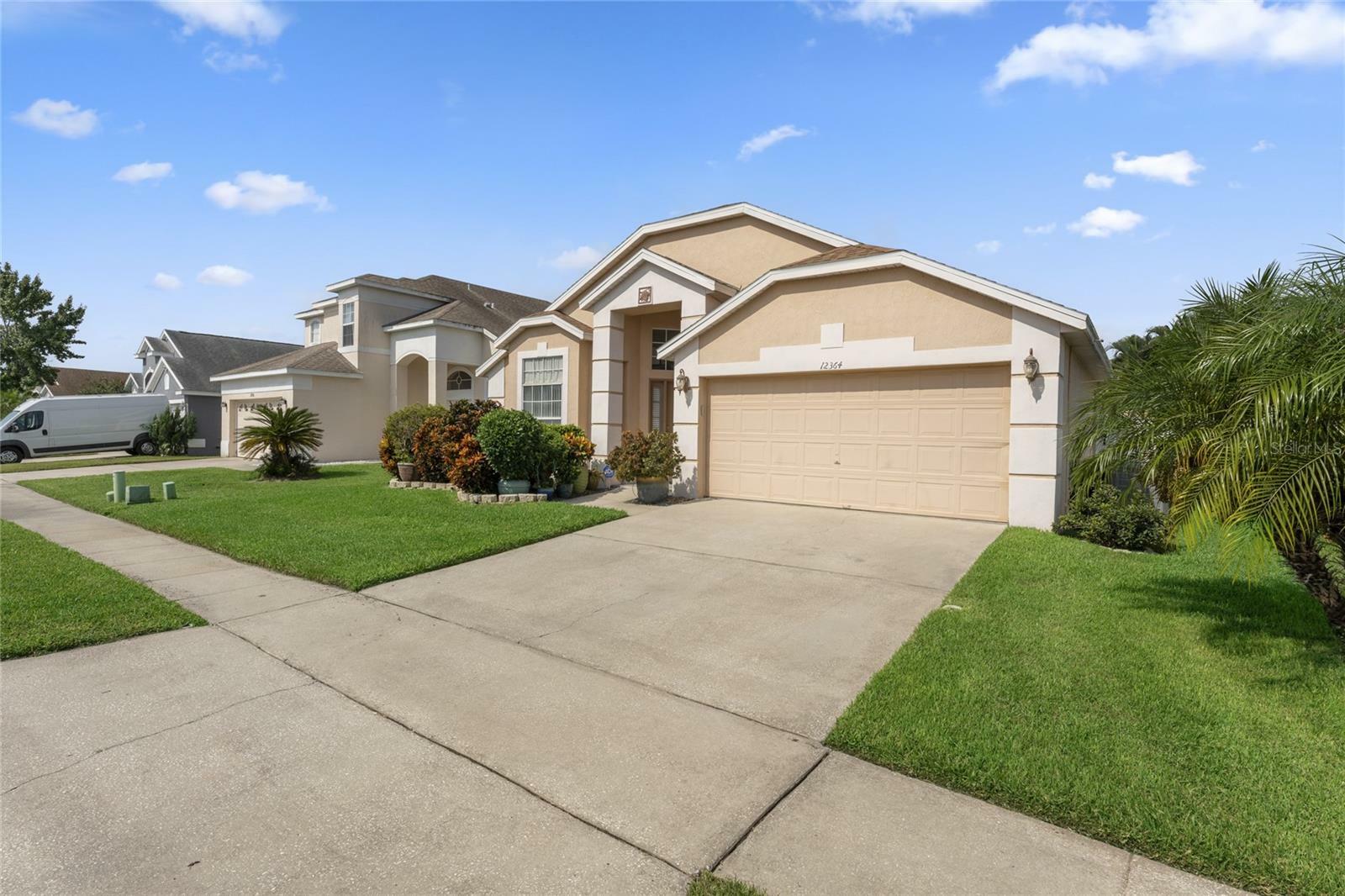 Property Photo:  12364 Arlington Park Lane  FL 32824 