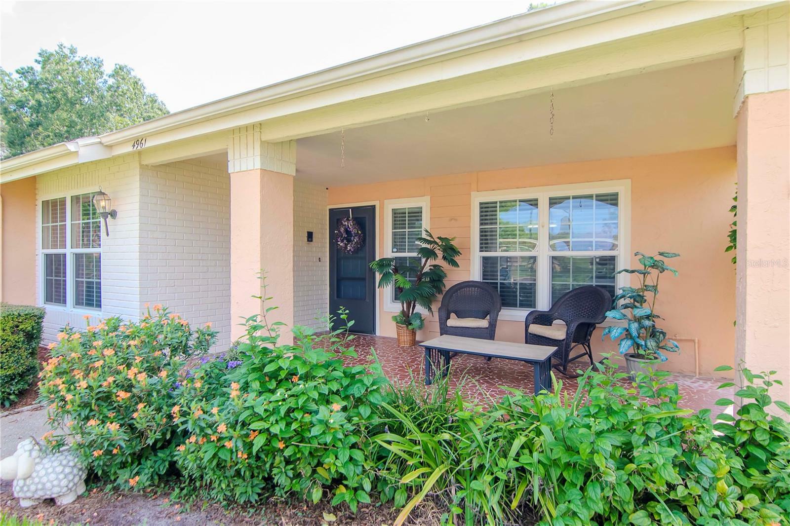 Property Photo:  4961 Grist Mill Circle  FL 34655 