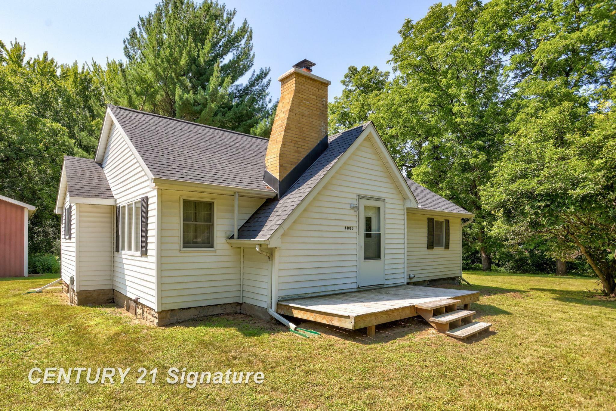 Property Photo:  4000 Nott Road  MI 48722 