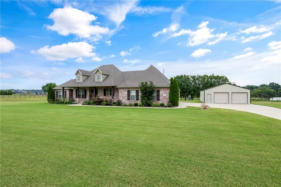 Property Photo:  1464 S Pianalto Road  AR 72762 