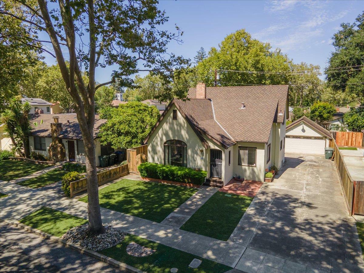 Property Photo:  650 Fairmont Avenue  CA 94041 