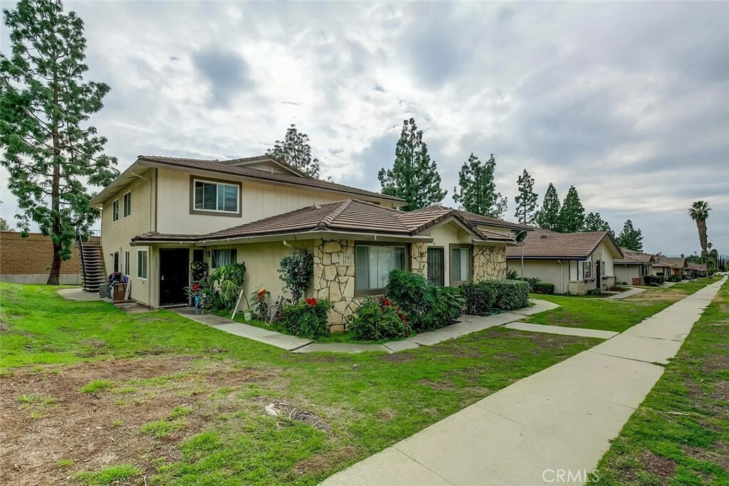 Property Photo:  3511 Rainbow Lane  CA 92346 