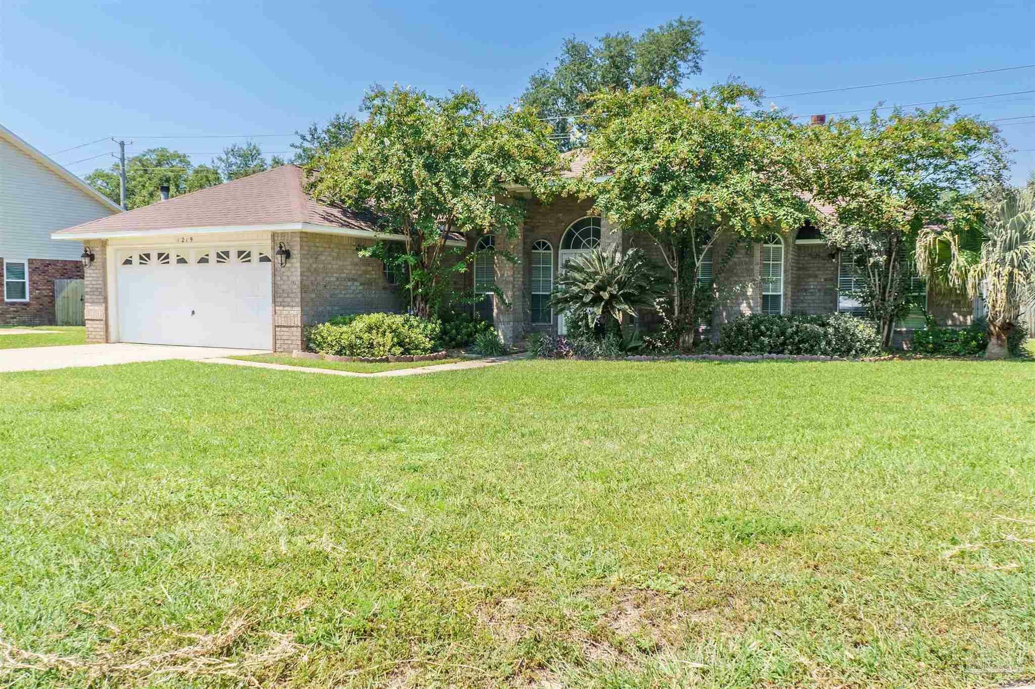 1219 Tiger Trace Blvd  Gulf Breeze FL 32563 photo