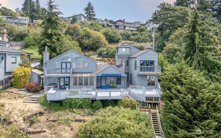 Property Photo:  7514 E Side Drive NE  WA 98422 